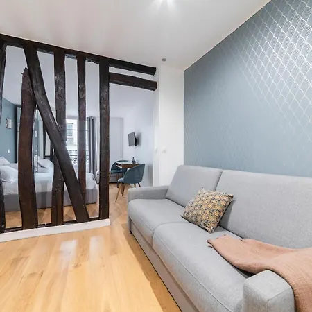 Imhost 7 -cosy Batignolles/galerie Lafayette *