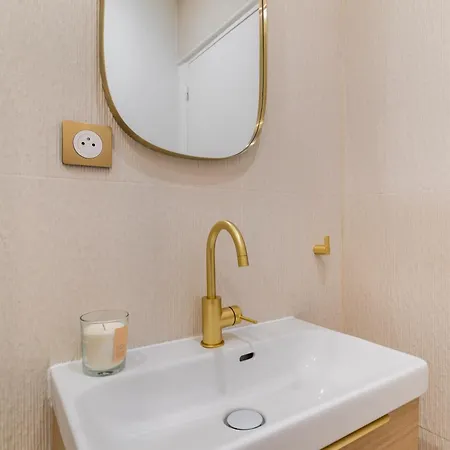 Imhost 7 -cosy Batignolles/galerie Lafayette