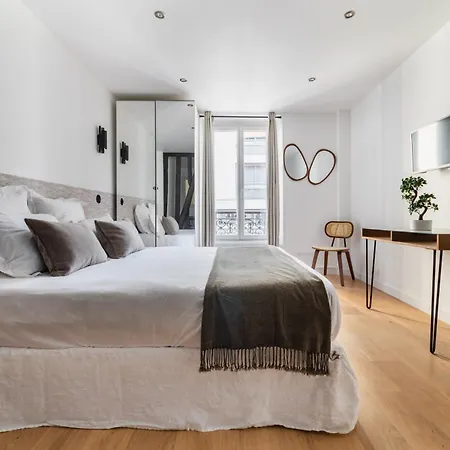 Imhost 7 -cosy Batignolles/galerie Lafayette